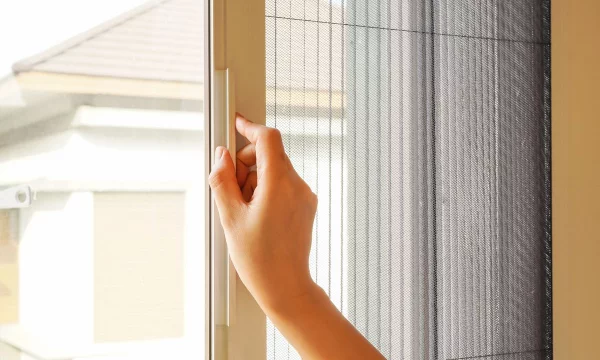 Москитные сетки и плиссе